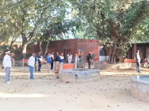 1003407895_1772169257