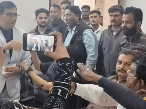 ezgif-281b0195b66180fb_1771311855