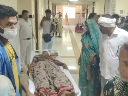 Guna tractor trolley accident,