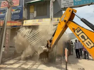 Gurugram illegal construction demolition,