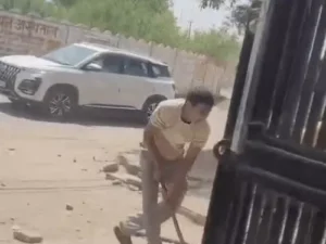 Faridabad hammer attack youth sister