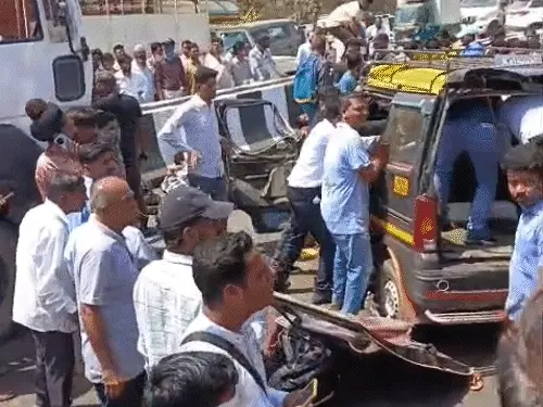 Thane accident news,