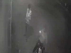 Narnaul liquor shop fire attempt,