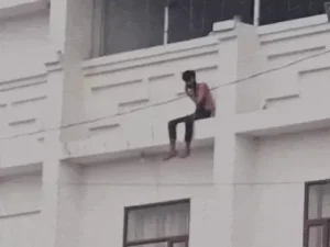 Narnaul hotel incident drunk youth,