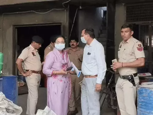 बहादुरगढ़ फैक्ट्री ब्लास्ट में बड़ा खुलासा: मलबे के नीचे मिला बिहार के मजदूर का शव, बिना लाइसेंस के चल रही थी फैक्ट्री; हादसे के बाद मचा हड़कंप