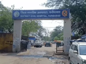 फरीदाबाद में बांग्लादेशी छात्र ने किया सुसाइड: हॉस्टल में पंखे से लटका मिला शव, प्रेम-प्रसंग की आशंका