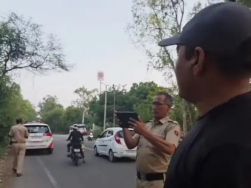 कैथल में बर्खास्त पुलिसकर्मी सुनील संधू का VIDEO वायरल, डायल-112 कर्मचारी को लगाई फटकार
