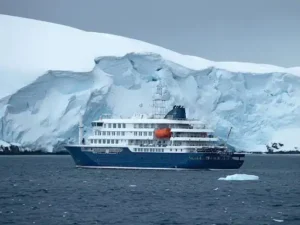 Hantavirus outbreak ship