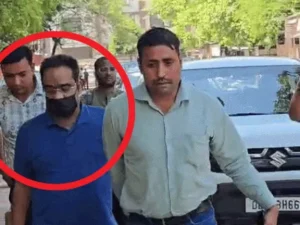 हरियाणा के सीनियर IAS अधिकारी गिरफ्तार, बैंक घोटाले में 2 दिन के CBI रिमांड पर भेजे गए