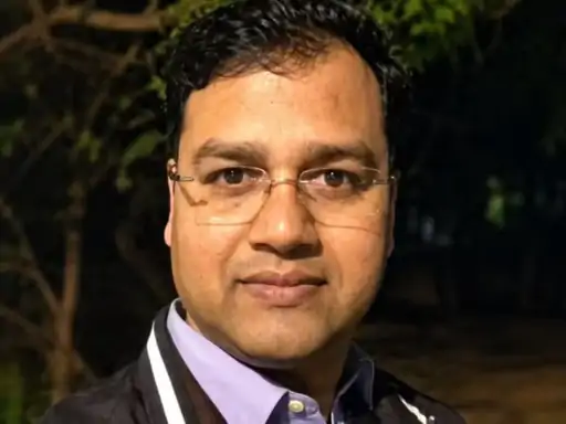 IDFC-AU बैंक घोटाले पर IAS डीके बेहरा के 10 बड़े सवाल, 661 करोड़ रुपये के मामले में जांच पर उठे अहम मुद्दे
