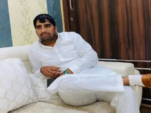 रोहतक में युवा इनेलो जिलाध्यक्ष को धमकी मिलने का मामला, एसपी से मिलकर सुरक्षा की मांग