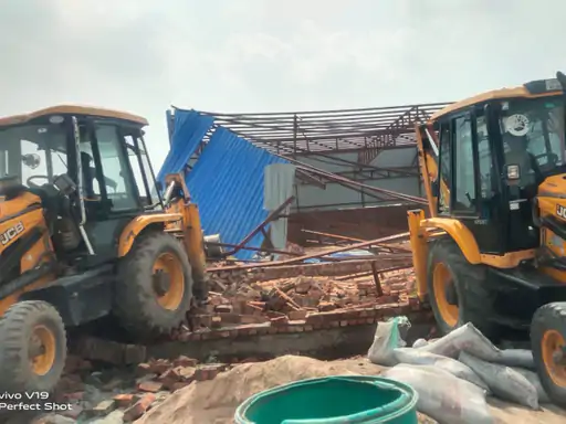 समालखा में अवैध कॉलोनियों पर चला बुलडोजर, 28 एकड़ में विकसित हो रही 5 कॉलोनियों पर बड़ी कार्रवाई