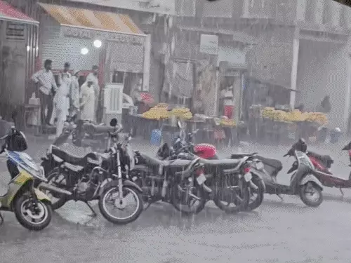 हरियाणा में बदला मौसम का मिजाज: हिसार में बारिश, सिरसा में ओलावृष्टि; 3 दिन तक बूंदाबांदी और तेज हवाओं का अलर्ट