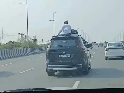 दिल्ली-चंडीगढ़ नेशनल हाईवे पर चलती स्कॉर्पियो की छत पर स्टंट, VIDEO वायरल