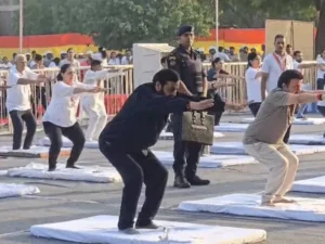 गुरुग्राम में CM सैनी और मंत्री राव ने किया योग, आज 310 पुलिस इमरजेंसी वाहनों को दिखाएंगे हरी झंडी