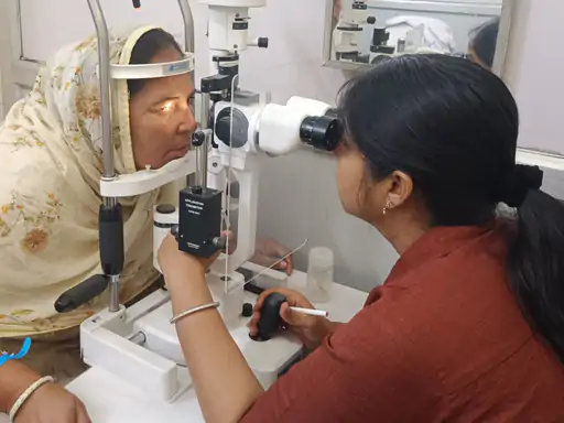 कैथल अस्पताल में बढ़ी आंखों के मरीजों की संख्या, एलर्जी और ड्राइनेस के मामलों में इजाफा; ओपीडी 30% बढ़ी