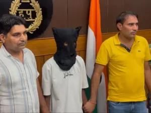 पानीपत SBI मैनेजर हत्याकांड: पत्नी से फोन पर बात कर रहे हर्षद पर हमला, विरोध करने पर सिर में किए पेचकस से कई वार