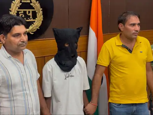 पानीपत SBI मैनेजर हत्याकांड: पत्नी से फोन पर बात कर रहे हर्षद पर हमला, विरोध करने पर सिर में किए पेचकस से कई वार