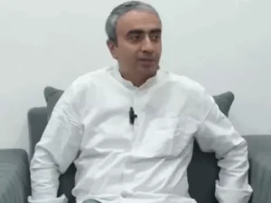 रोहतक में AAP के राष्ट्रीय प्रवक्ता का केंद्र सरकार पर हमला, बोले- सांसदों की खरीद-फरोख्त की जा रही