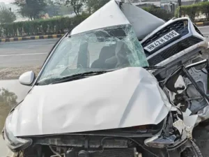 गुरुग्राम में दो कारों की भीषण टक्कर, 2 युवकों की मौत; तीसरा गंभीर घायल