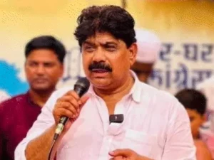 मंत्री दरबार में आमने-सामने आए कांग्रेस सांसद और बागी विधायक, आधे घंटे चली मुलाकात