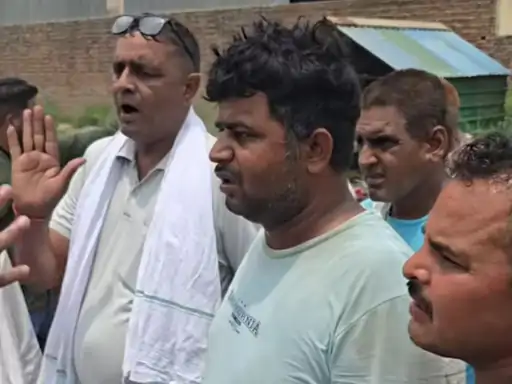महम में पूर्व नगरपालिका प्रधान से 4 लाख की ठगी: कंपनी मालिक बनकर रोड रोलर बेचने का झांसा