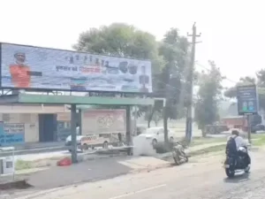 कुरुक्षेत्र में 9 LED स्क्रीन तोड़ी गईं: बाइक सवारों ने रात में किया हमला, BJP ने बताया स्वागत अभियान रोकने की साजिश