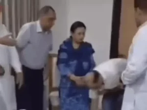 हरियाणा में BJP जिलाध्यक्ष के पैर छूने का VIDEO विवादों में: नेता बोले- समझौते के लिए गया था, झुका नहीं