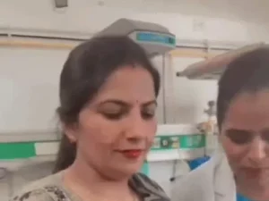 बहादुरगढ़ सरकारी अस्पताल के बेबी ICU में पिज्जा-गोलगप्पा पार्टी का VIDEO वायरल, डॉक्टर-नर्सों के जश्न पर जांच शुरू