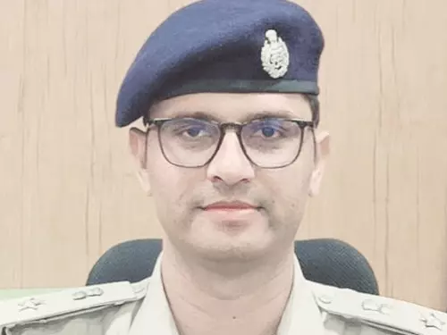 रेवाड़ी में महिला सुरक्षा गार्ड से जातिसूचक टिप्पणी का मामला, SC आयोग ने DC-SP को जारी किया नोटिस