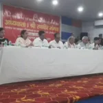 रेवाड़ी ग्रीवेंस मीटिंग में अधिकारियों पर भड़के मंत्री गंगवा: बोले- शिकायत का इंतजार क्यों करते हो, लोगों को परेशान करने की प्रवृत्ति छोड़ो