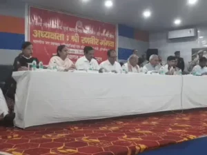 रेवाड़ी ग्रीवेंस मीटिंग में अधिकारियों पर भड़के मंत्री गंगवा: बोले- शिकायत का इंतजार क्यों करते हो, लोगों को परेशान करने की प्रवृत्ति छोड़ो