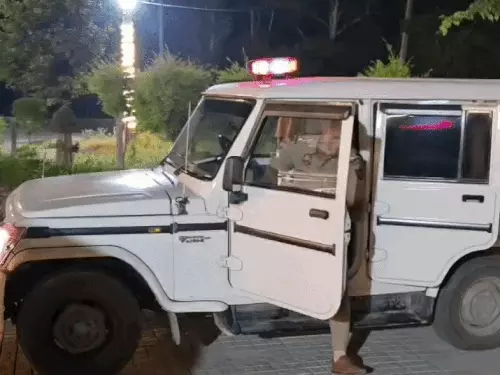 करनाल में कार सवार युवकों पर फायरिंग, पीछा कर रास्ता रोका; 10-12 हमलावरों से बचने के लिए होटल में छिपे