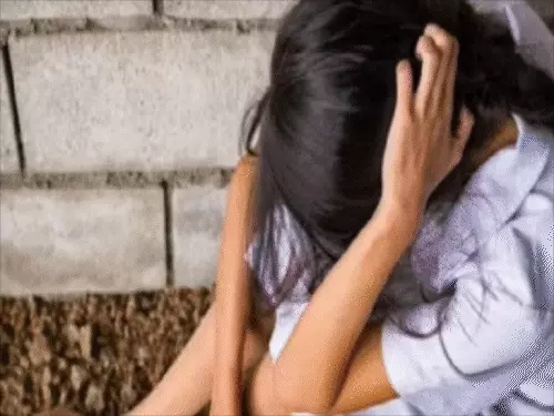 पानीपत में महिला से छेड़छाड़ का आरोप: ममेरे देवर ने कमरे में बंधक बनाया, शिकायत पर सास और मामी पर मारपीट का आरोप