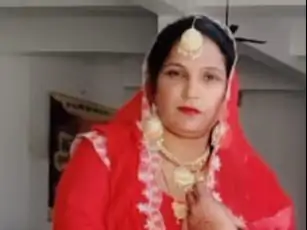 शराब के लिए पैसे मांगने पर विवाद बना जानलेवा, पत्नी की गला घोंटकर हत्या का आरोप; पति फरार