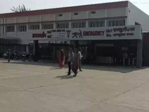 भिवानी में दर्दनाक सड़क हादसा: ट्रक की टक्कर से बाइक सवार युवक की मौत, भाई के सामने तोड़ा दम