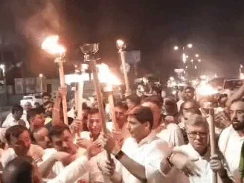 रोहतक में कांग्रेस का विरोध मार्च: भरत और तिवारी की याद में निकाला जुलूस, बिहार एनकाउंटर पर उठाए सवाल