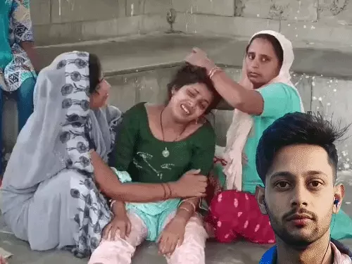 पानीपत में भैंस से टकराई बाइक, युवक की मौत: ग्राहक को माल देकर लौट रहा था घर, 6 महीने पहले हुई थी शादी