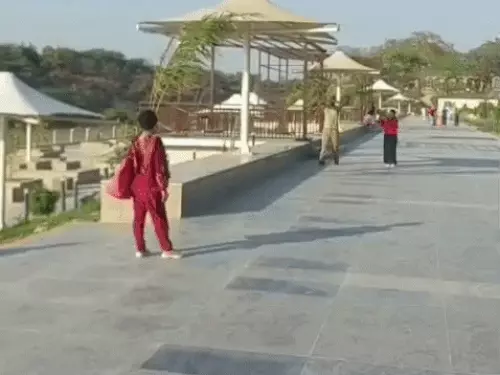 फरीदाबाद की बड़खल झील का होगा सौंदर्यीकरण: ₹1.50 करोड़ से लगेंगी विक्टोरियन शैली की बेंच, 15 महीने में पूरा होगा प्रोजेक्ट