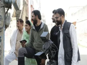 रोहतक यूनिवर्सिटी के छात्रों ने बनाई हरियाणवी फिल्म: जहां सीखा वहीं होगी पहली स्क्रीनिंग; सितंबर में रिलीज होगी ‘रेत का घेरा’