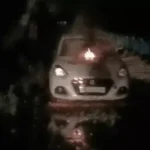 फतेहाबाद में चलती Swift Dzire में लगी आग: मौलवी ने कूदकर बचाई जान, पुलिस-लोगों ने बुझाने का प्रयास किया
