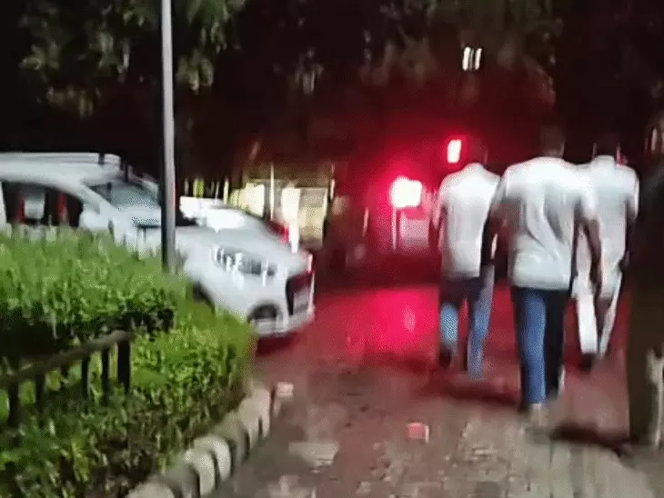 गुरुग्राम से लापता कांग्रेस के दोनों जिलाध्यक्ष DCP दफ्तर पहुंचे: मौके पर जमानत, CM को काले झंडे दिखाने के बाद से थे अंडरग्राउंड