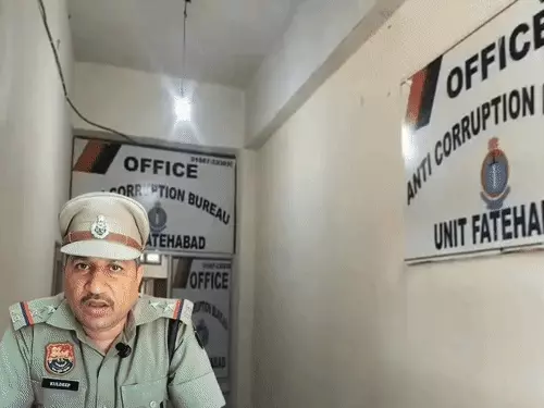 फरीदाबाद में हाईवे हादसा: खड़े ट्राले में घुसा डंपर, ड्राइवर-क्लीनर अंदर फंसे; दिल्ली-मथुरा रोड पर लगा लंबा जाम