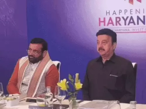 CM की 20 कंपनी प्रतिनिधियों से राउंड टेबल कॉन्फ्रेंस: मुंबई में बोले- 123 में से 108 कंपनियों को जमीन दे चुके, 10 नए IMT बनेंगे