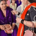 रोहतक का चौगानन धाम विवाद: ‘अश्लील CD-कैसेट बेचने वाले ने बनाया धाम’ का दावा, ₹500 में झाड़ा और ऑनलाइन बुकिंग की चर्चा; विवाद के बाद परिसर पर ताला