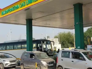 गुरुग्राम में CNG के दाम बढ़े: ₹3.89 प्रति किलो महंगी हुई गैस, अब ₹92.01 पहुंचा रेट; ऑटो-टैक्सी सफर होगा महंगा