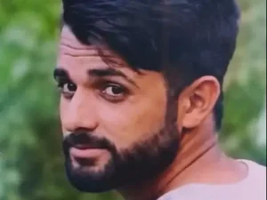 कुरुक्षेत्र सड़क हादसे में कश्मीरी ड्राइवर की मौत: साथी घायल, ट्रक को ट्रैक्टर-ट्रॉली ने मारी टक्कर; सरियों के नीचे दबे