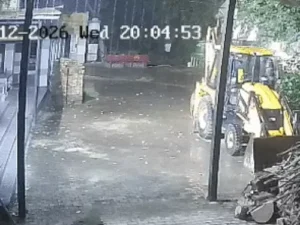 नारनौल में श्मशान घाट भी नहीं बचा, चोर ले गए टोंटियां: ताले तोड़कर सामान समेटा, CCTV में कैद हुई करतूत